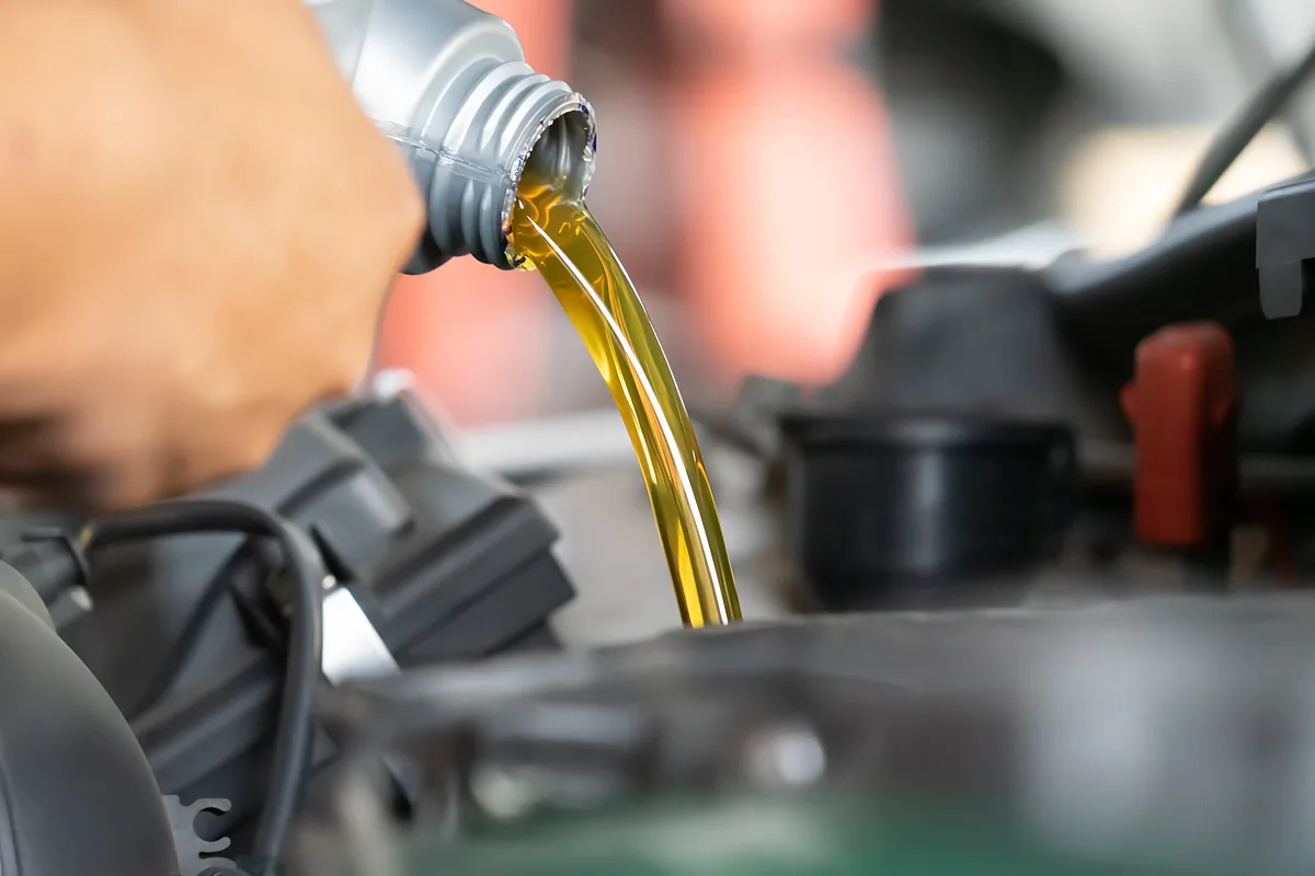 Kwik Fix Auto Parts Services - Professional Oil Change
